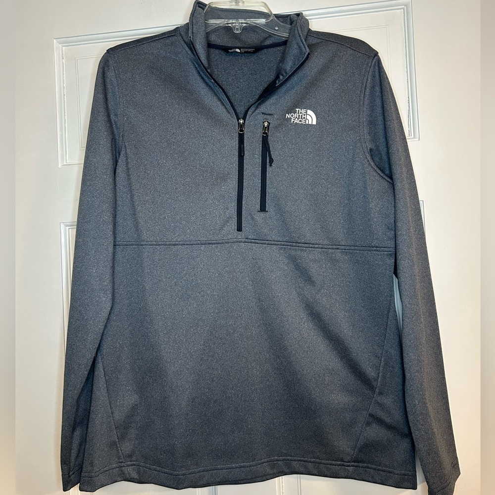 The North Face Women’s Navy 1/4 Zip